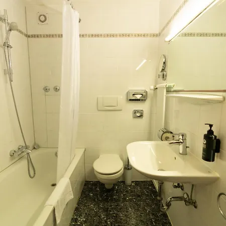 Centro Hotel Mondial München City, Trademark Collection by Wyndham-3